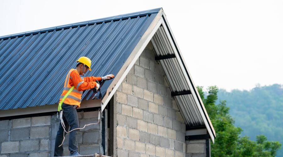 Professional Flat Roofing Installation in Henning, TN